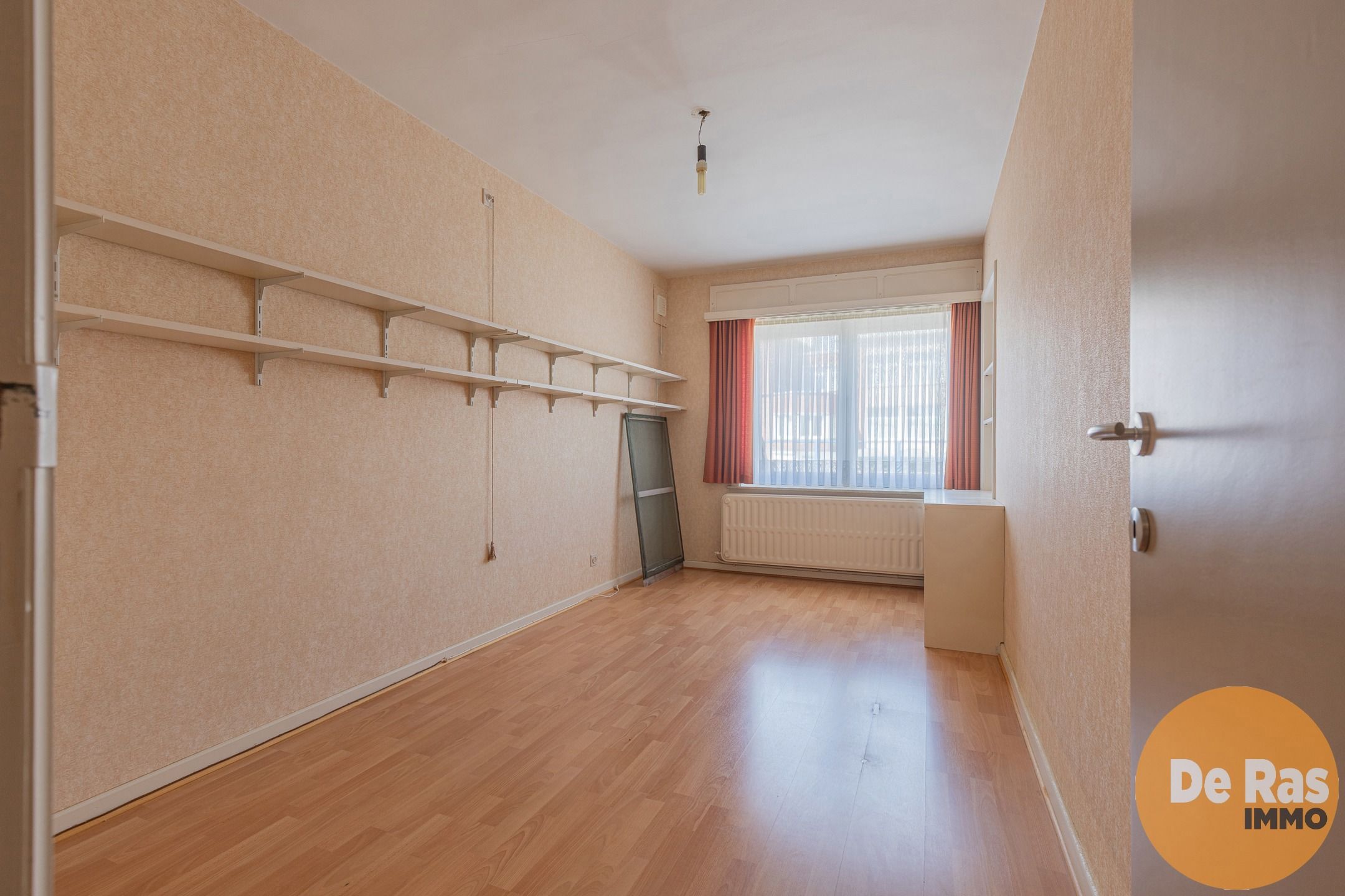 ERPE-MERE - Goed gelegen woning met 3 slaapkamers en tuin foto 13