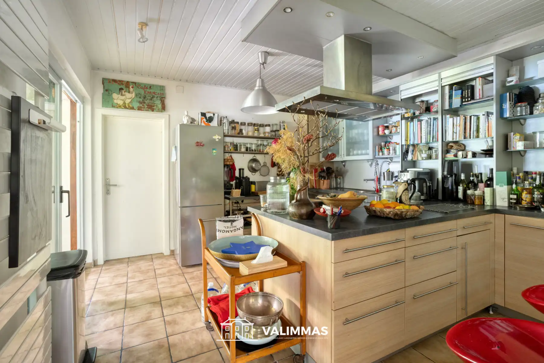 Zeer ruime open bebouwing met dubbele garage & grote tuin... foto 11
