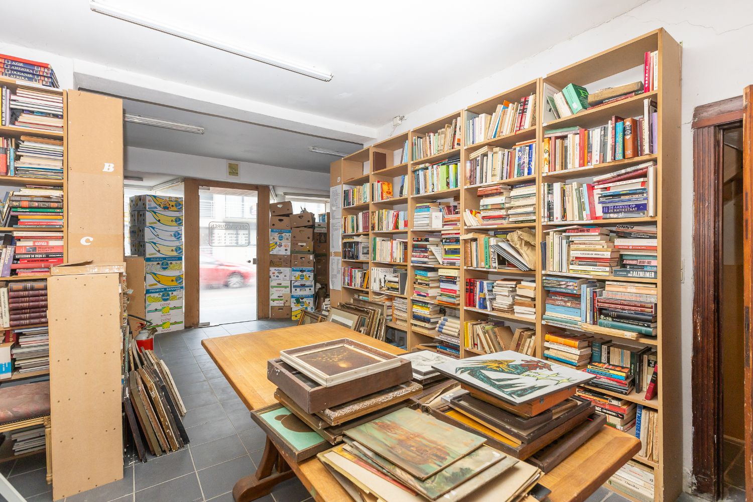 Ruime te renoveren woning met zonnige tuin en tal van mogelijkheden. foto 12