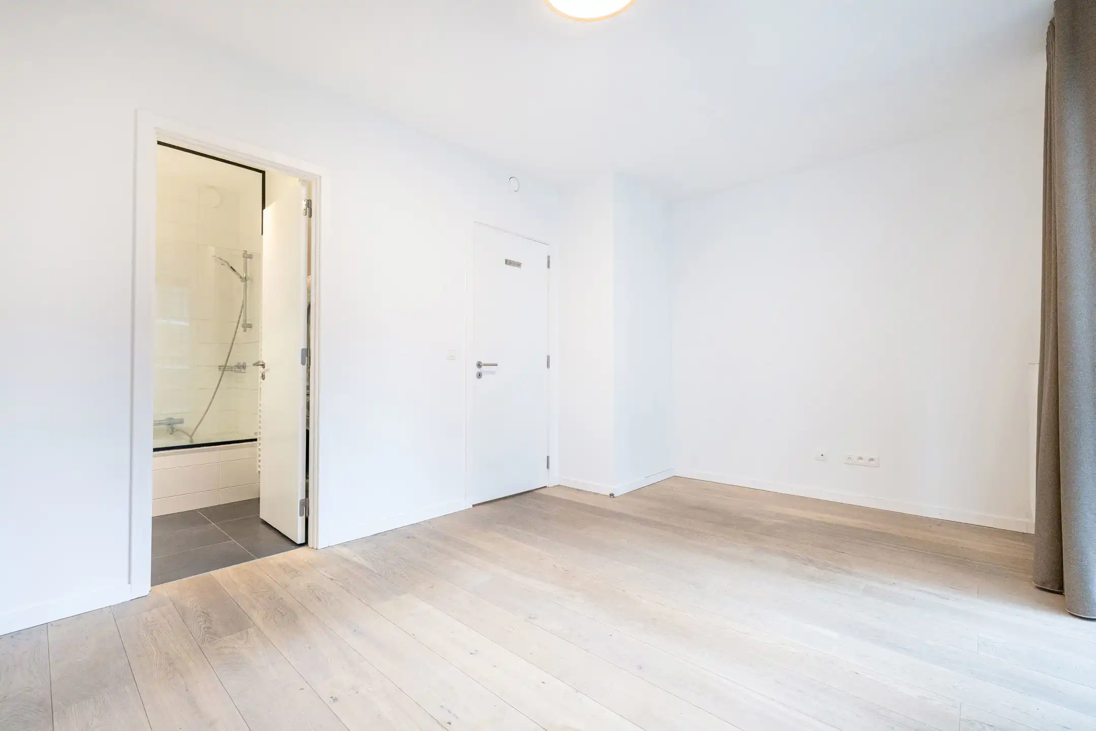 Europese wijk - Appartement met 1 slaapkamer foto 12