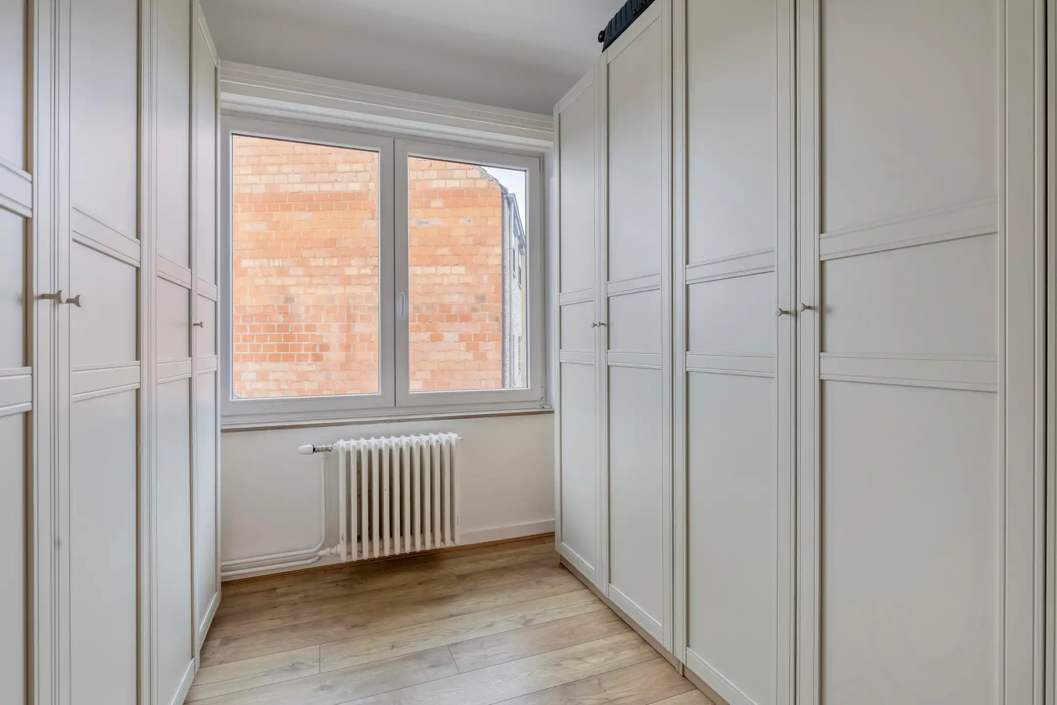 🏡 Volledig gerenoveerde triplex in Drogenbos foto 7