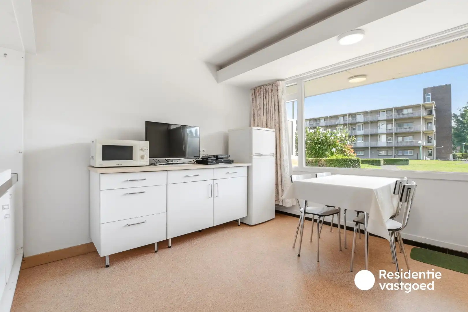 Instapklaar éénslaapkamerappartement met terras, berging en staanplaats in Vosseslag foto 4