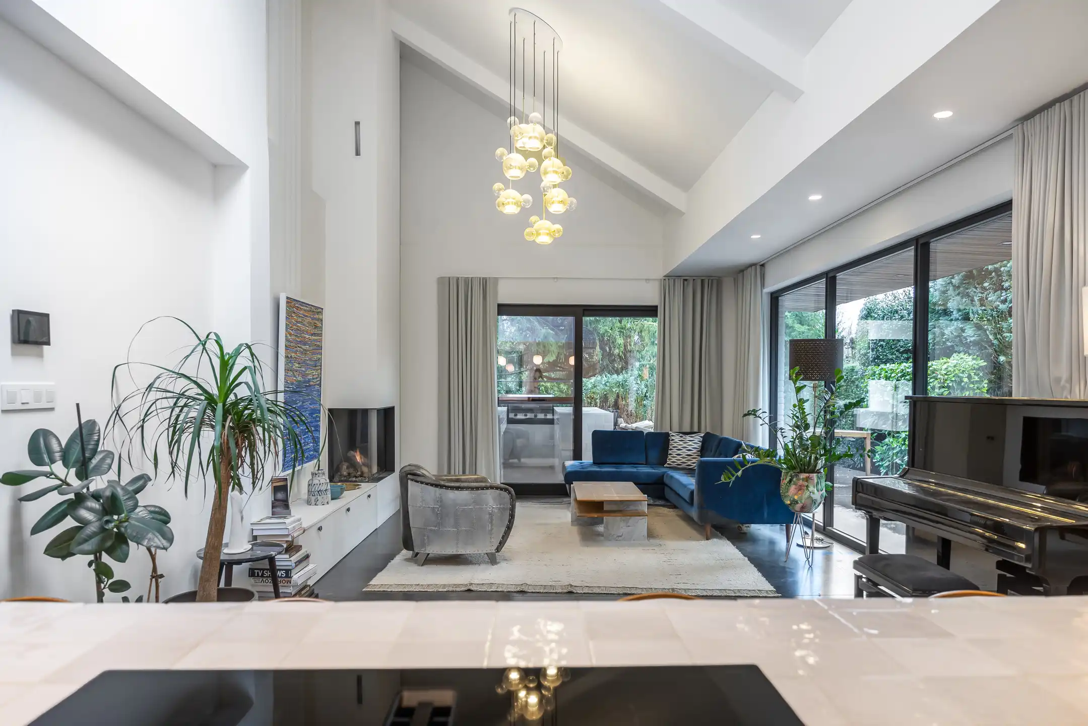 Een designparel in het groen met prachtige buiten bar foto 14