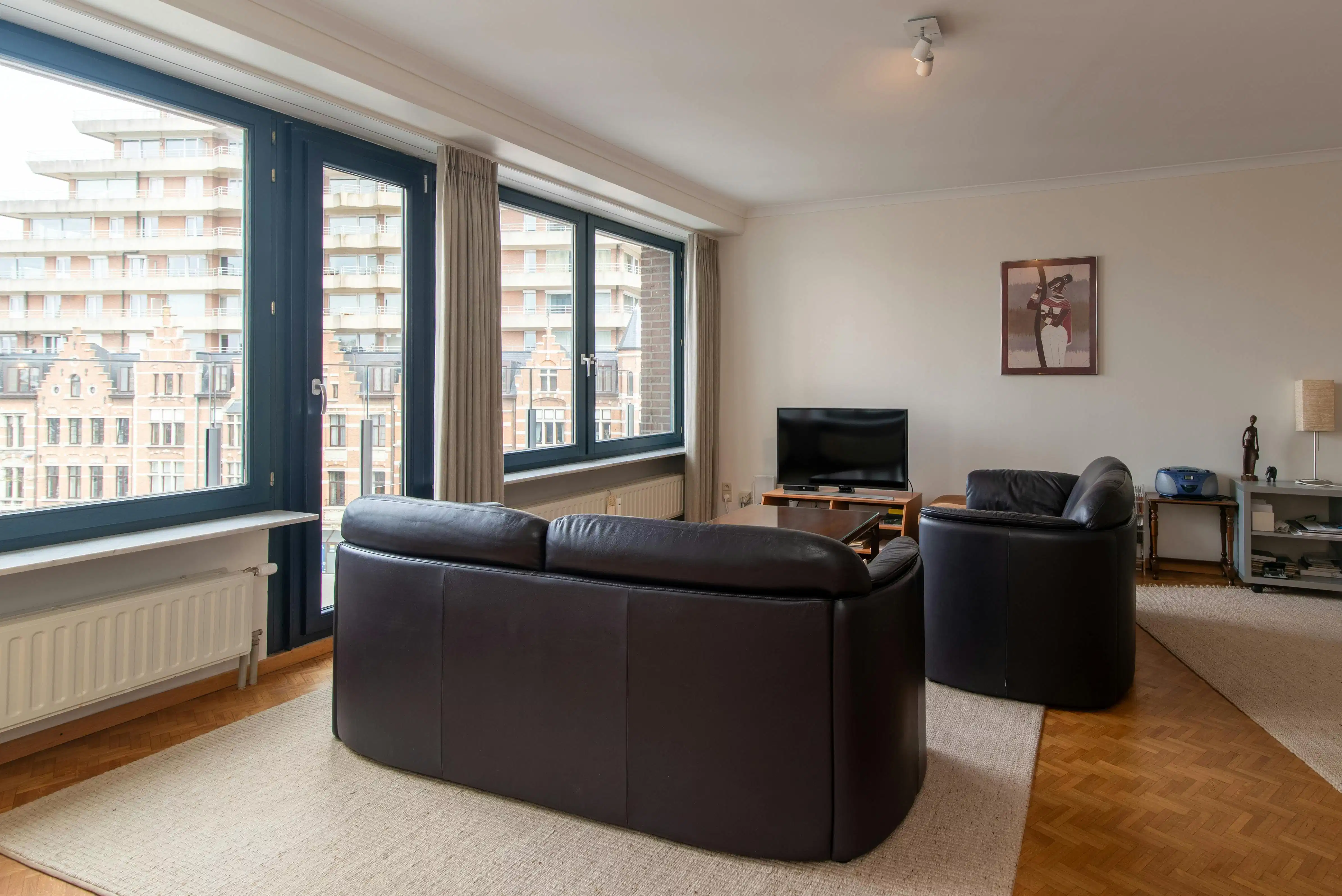 Instapklaar 2-slaapkamer appartement te Oostende foto 19