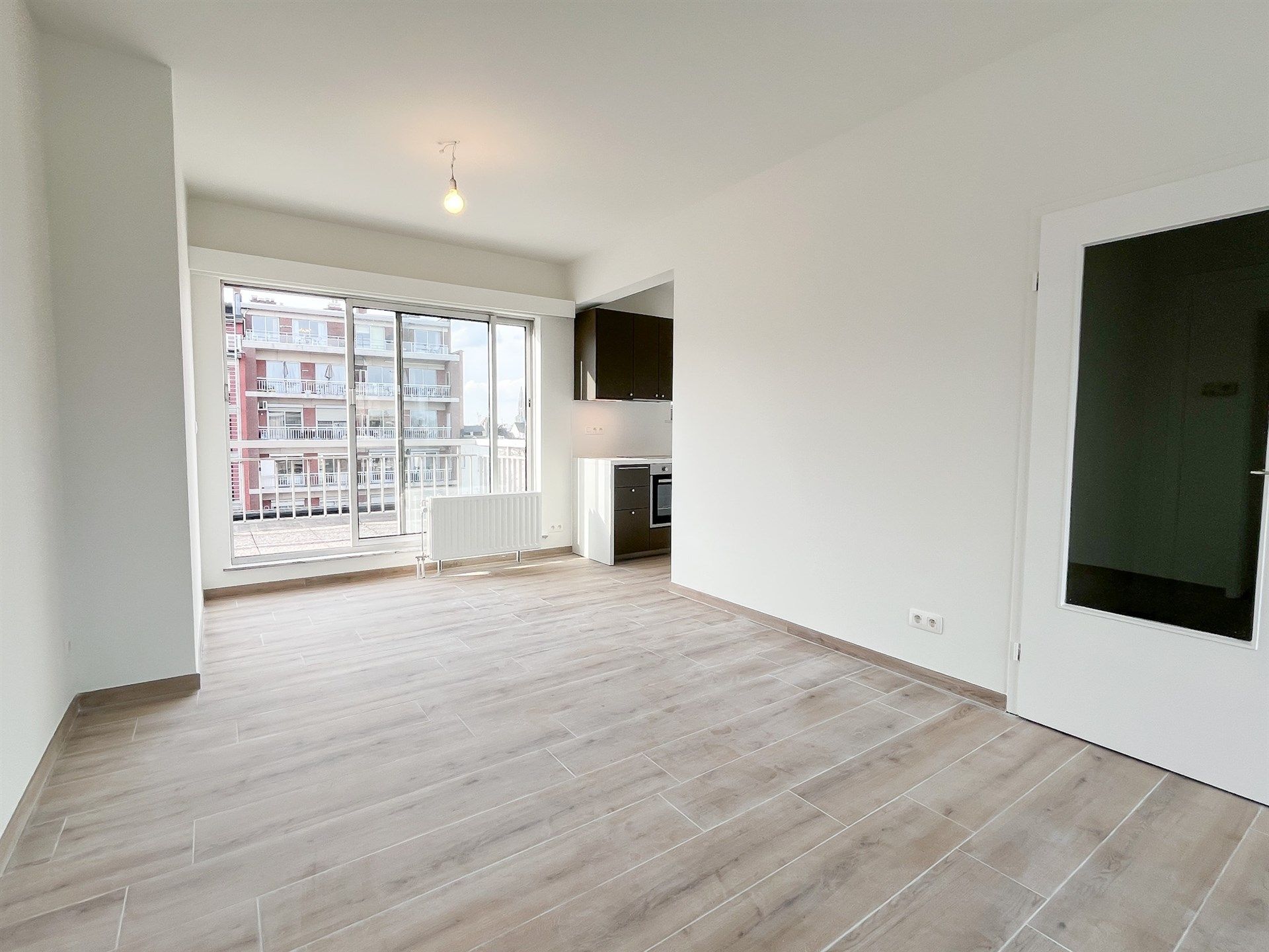 Gerenoveerd Penthouse, twee terrassen, prachtig uitzicht!  foto 2
