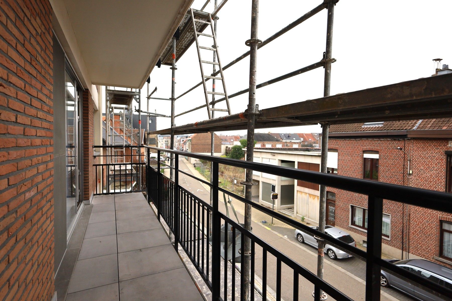 CENTRUM KORTENBERG appartement met terras, grote kelder en afgesloten garagebox foto 4