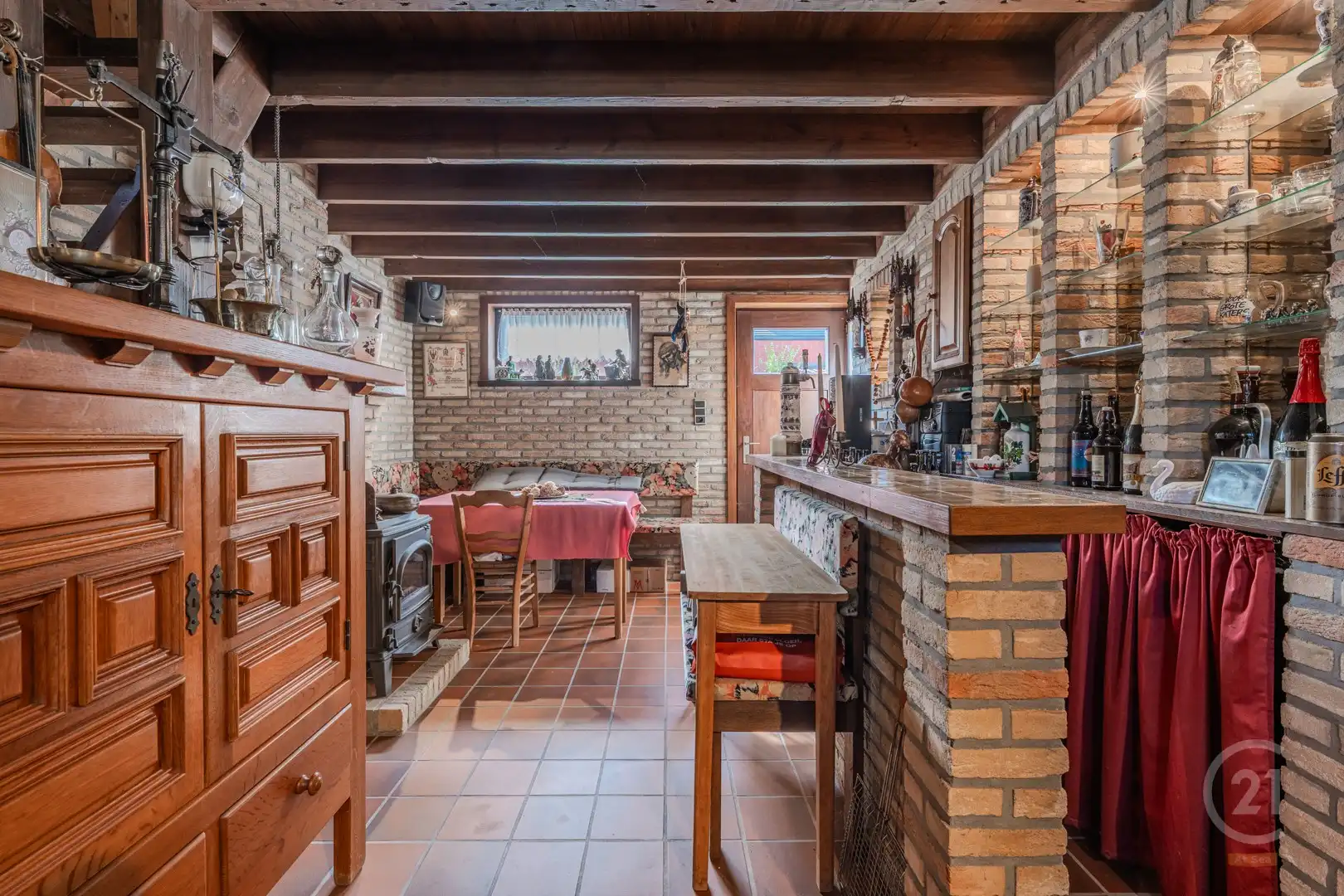 Gezellige woning met veel buitenruimte en rustige ligging foto 17