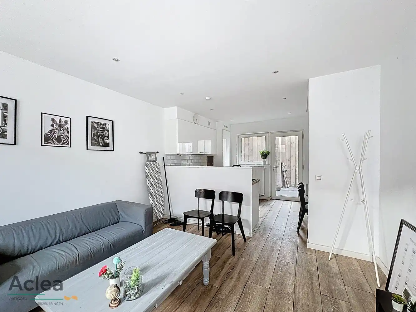 Gerenoveerde woning te huur foto 3