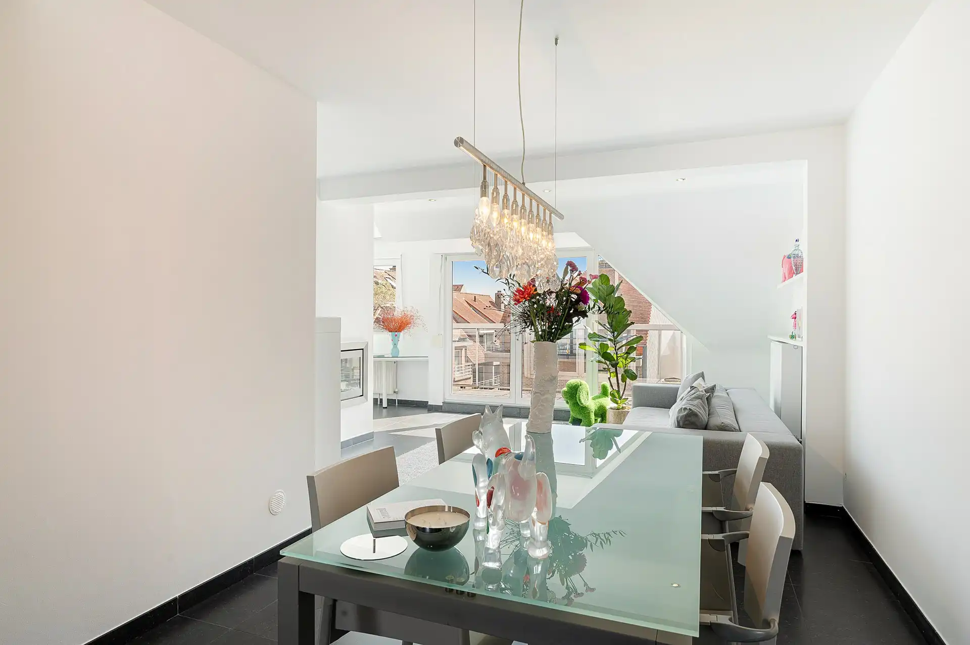 Ruim duplex appartement met zonnige terrassen in hartje Knokke foto 4