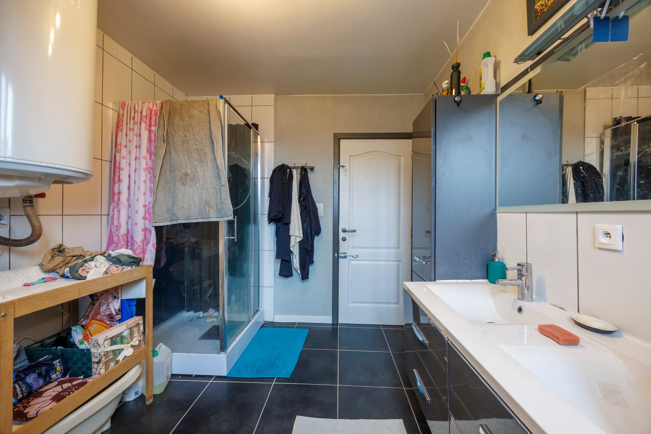 Op te knappen woning  met 3 slaapkamers op toplocatie! foto 11