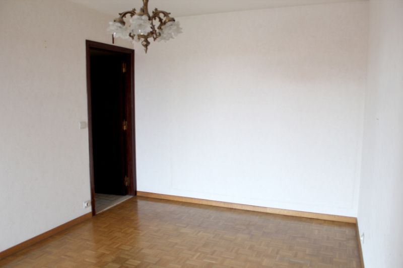 Centraal gelegen 2-slaapkamer appartement met terras foto 9