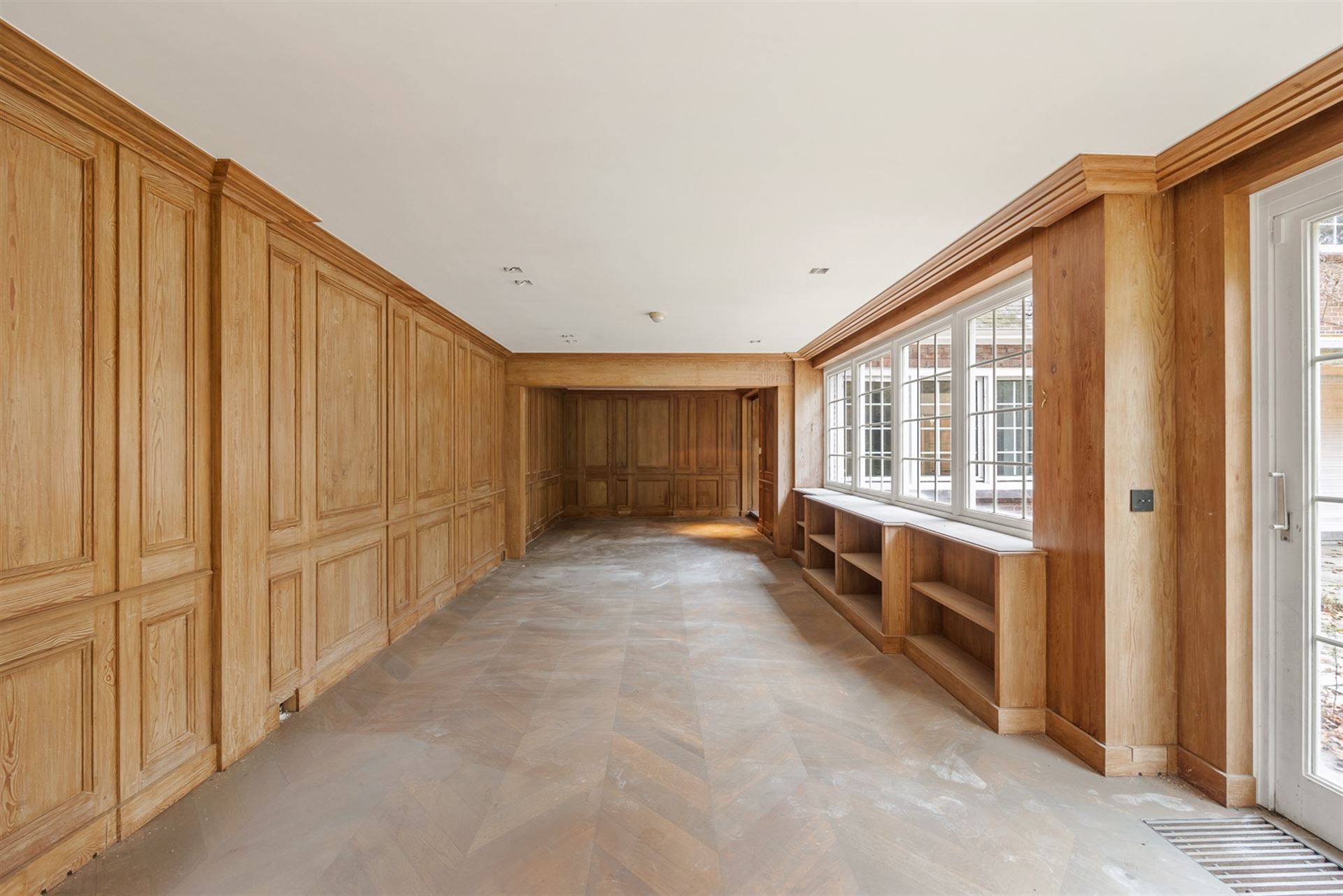 Karaktervolle Villa 1951 met Zuidwestgerichte Tuin foto 16