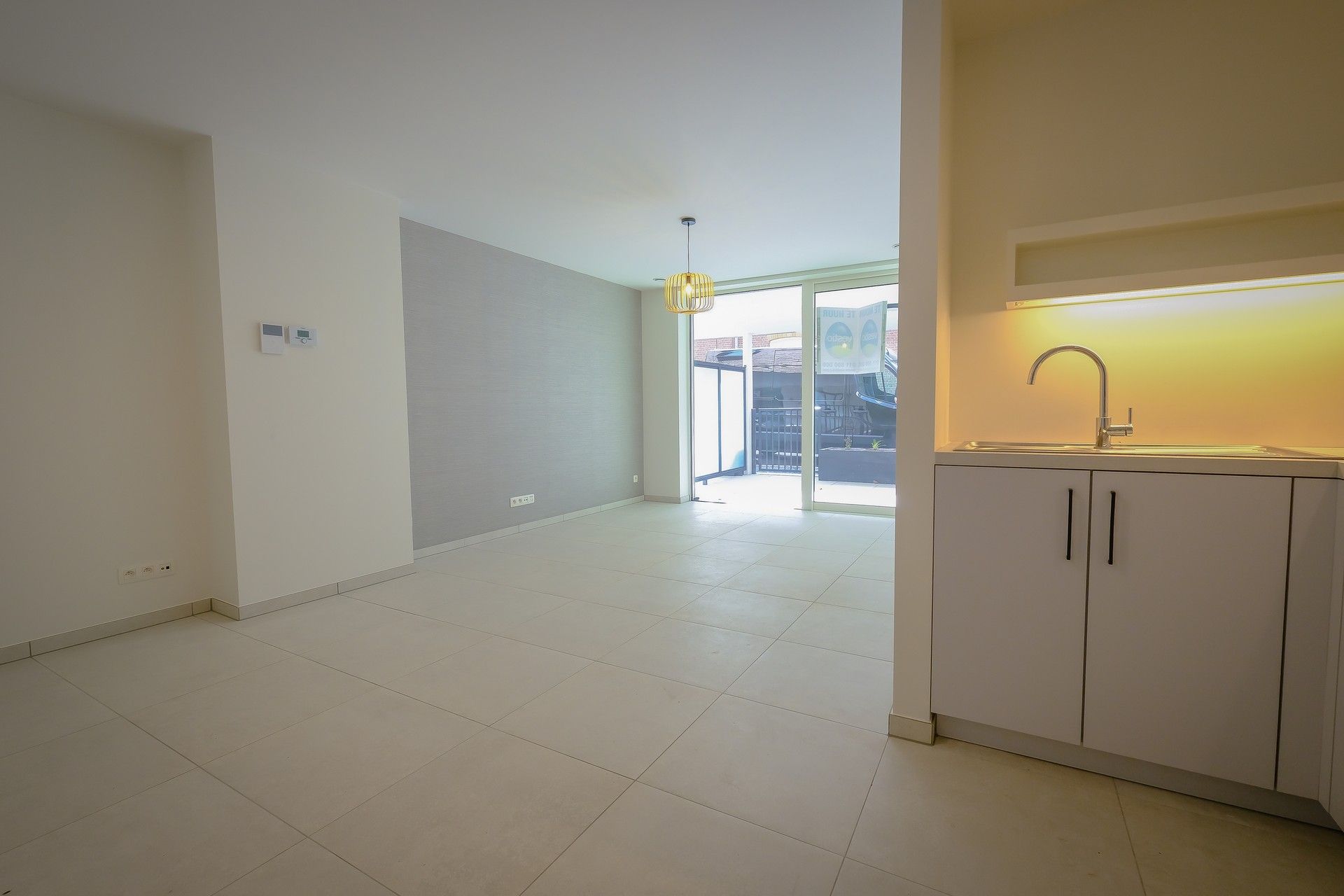 Prachtig gelijkvloers 1-slaapkamer appartement in hartje Bilzen. foto 7