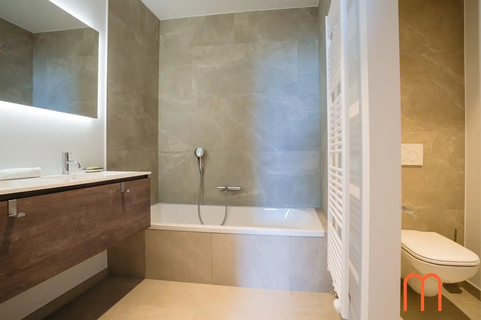 Luxe appartement met zee- en havenzicht in Ensor Tower – Oosteroever Oostende foto 13