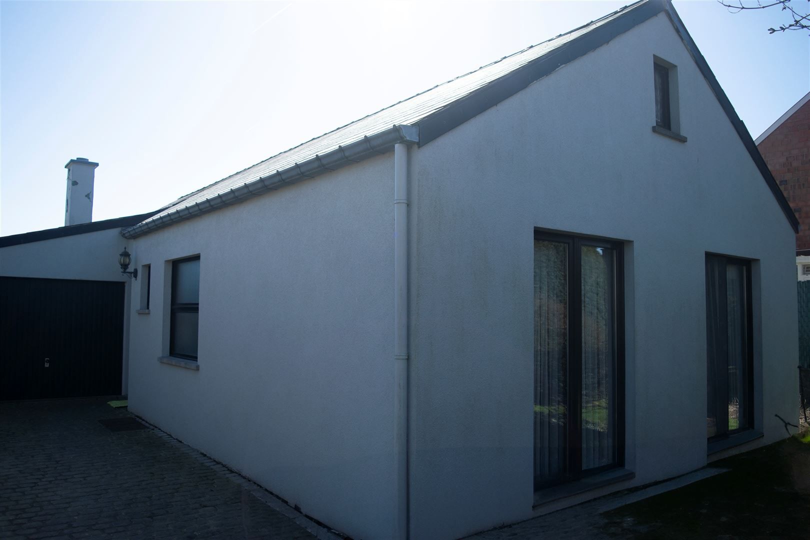 Bungalow met grote tuin foto 21