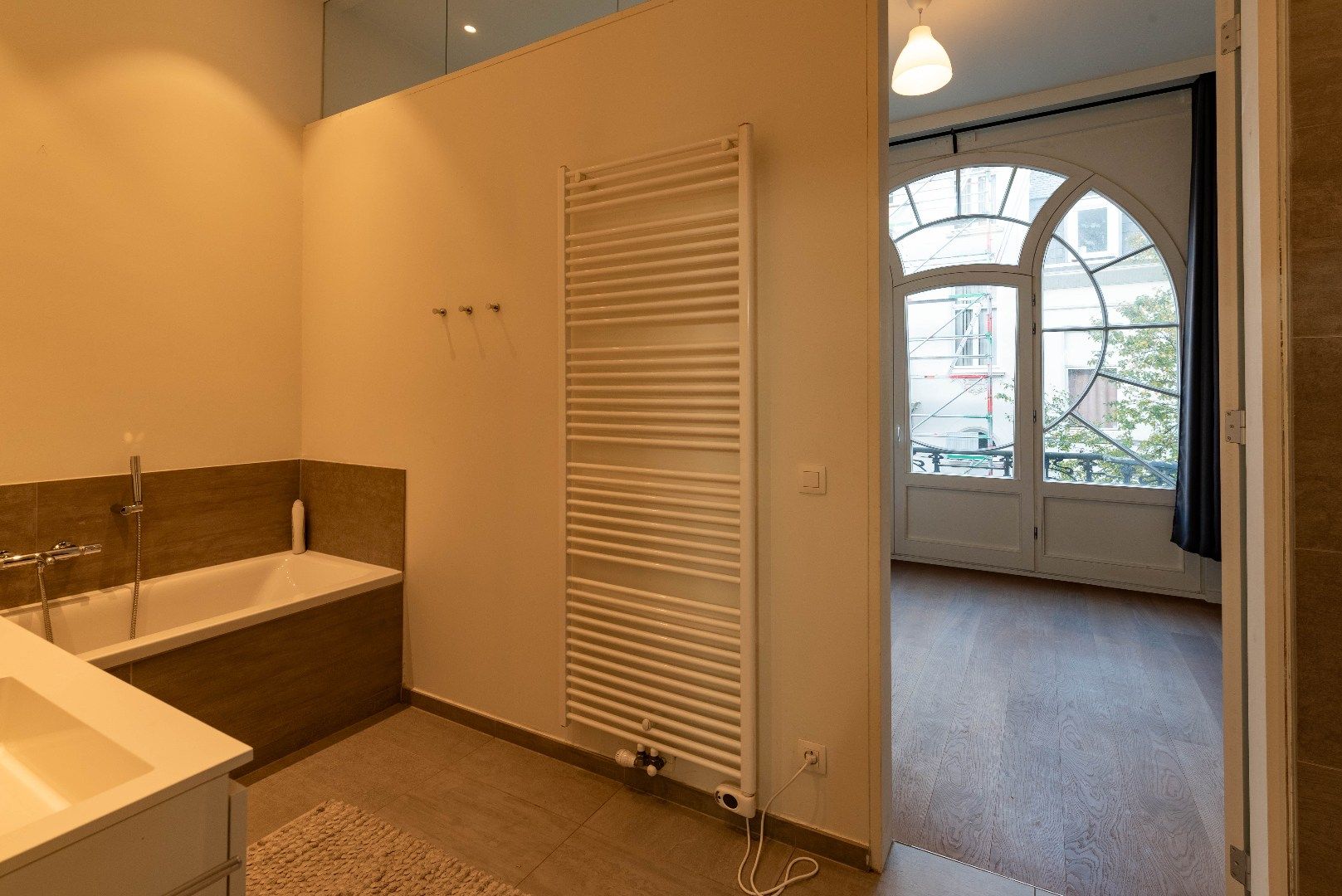 Uniek en luxueus appartement in prachtig gebouw op Zurenborg foto 19