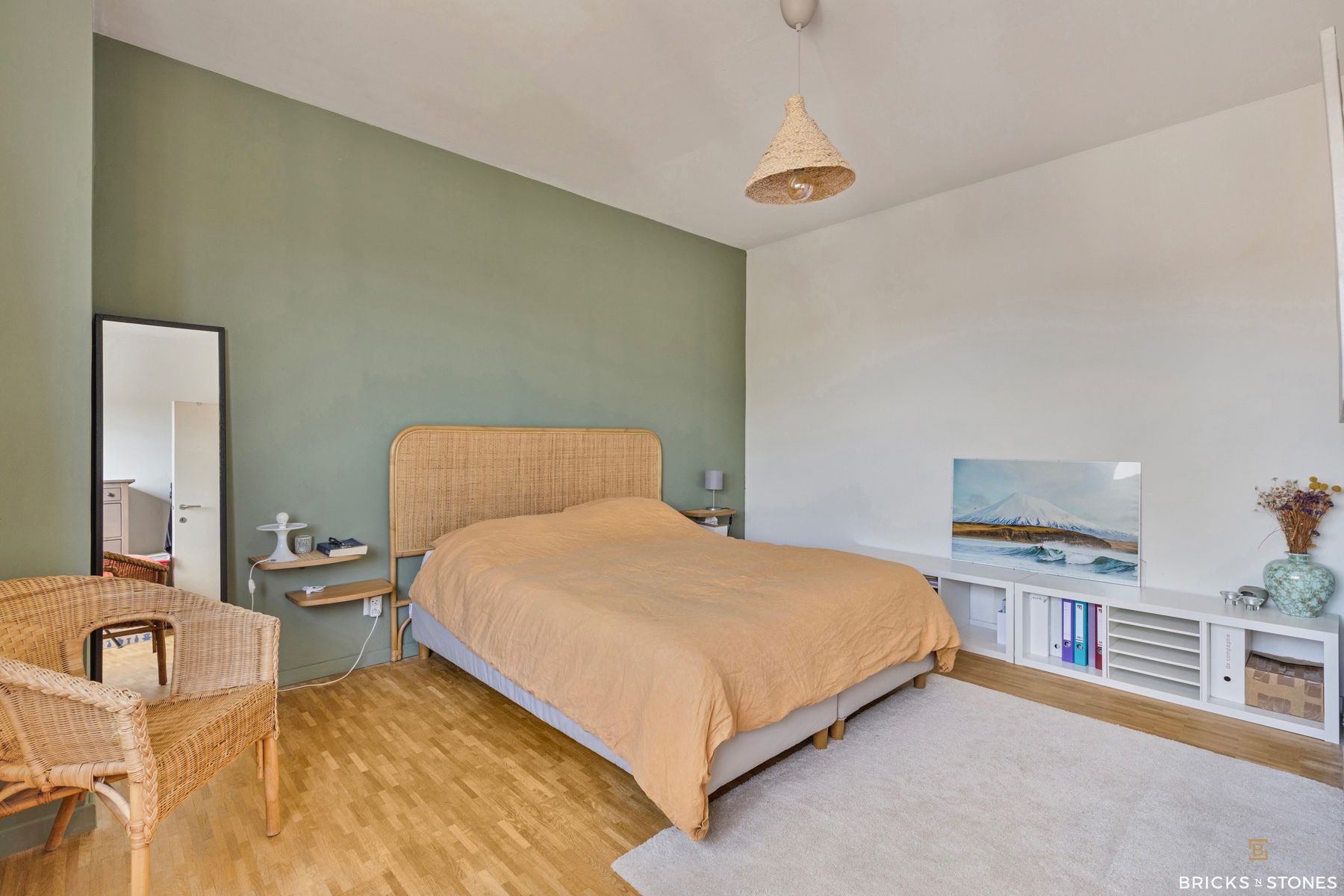 Stijlvol bemeubeld duplexappartement in Harmoniebuurt foto 6