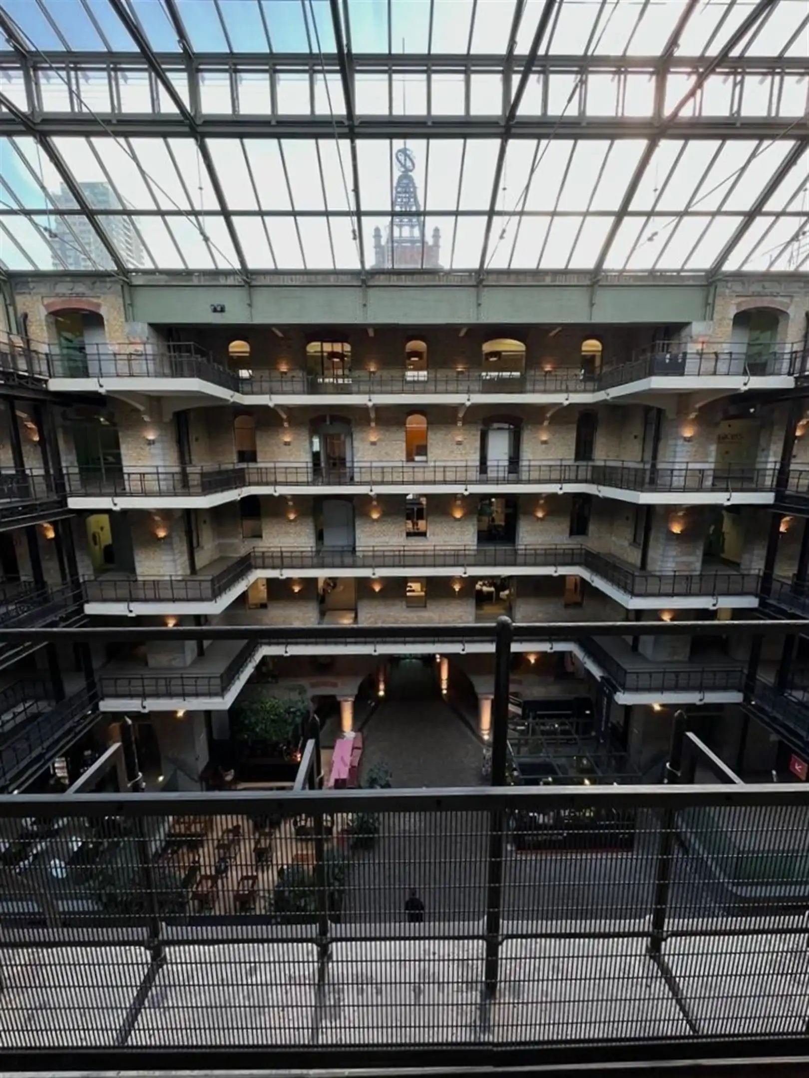 ROYAL DEPOT - TOUR & TAXIS: vanaf 348m² foto 10