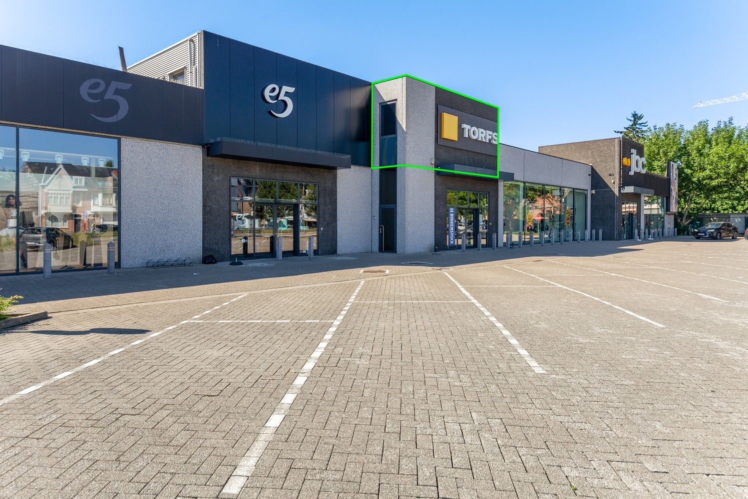 Modern lichtrijk appartement met prachtig terras te Edegem foto 17
