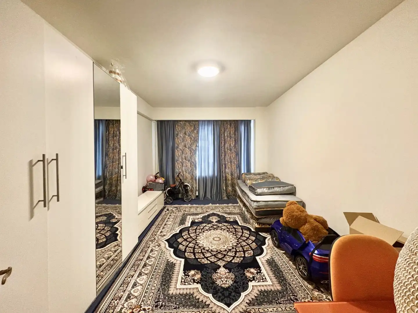 Ruim 2-slaapkamerappartement met uniek zicht op het Stadspark foto 11