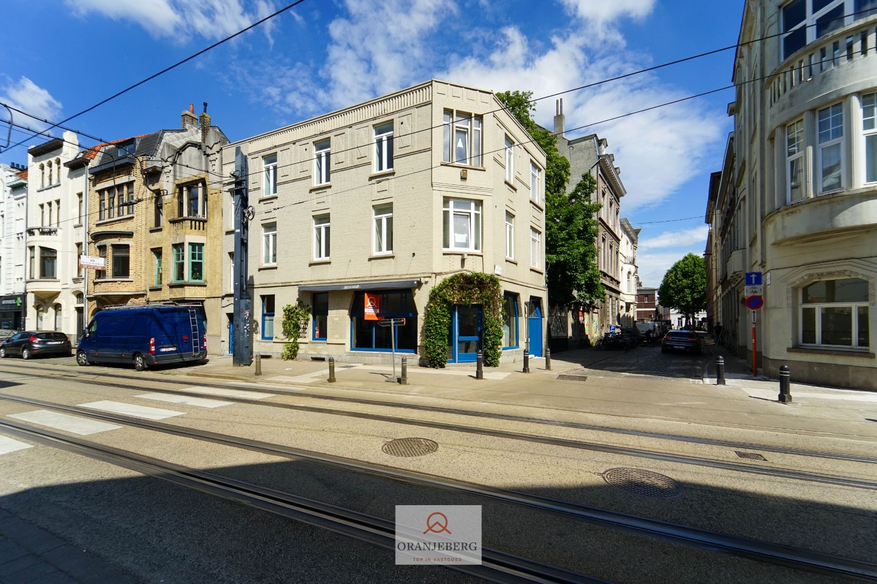 Horecavergund hoekpand met mooie visibiliteit in Papegaaistraat foto 20