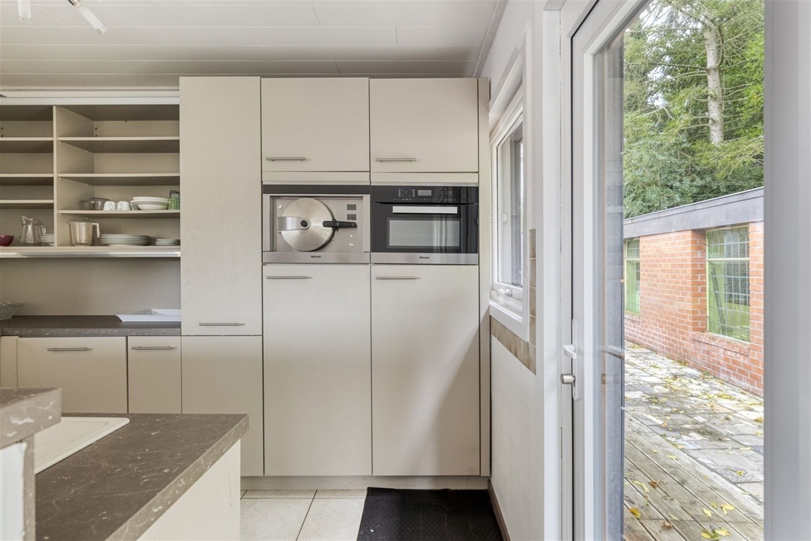 Rustig gelegen woning met prachtig vergezicht. foto 13