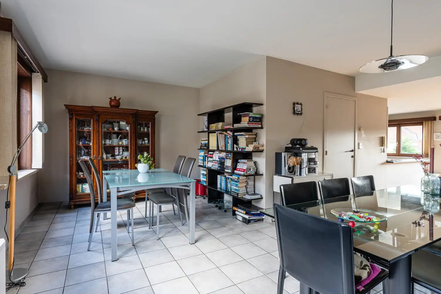 Ruime bel-étage met praktische garage, tuin én 3 slpks foto 10