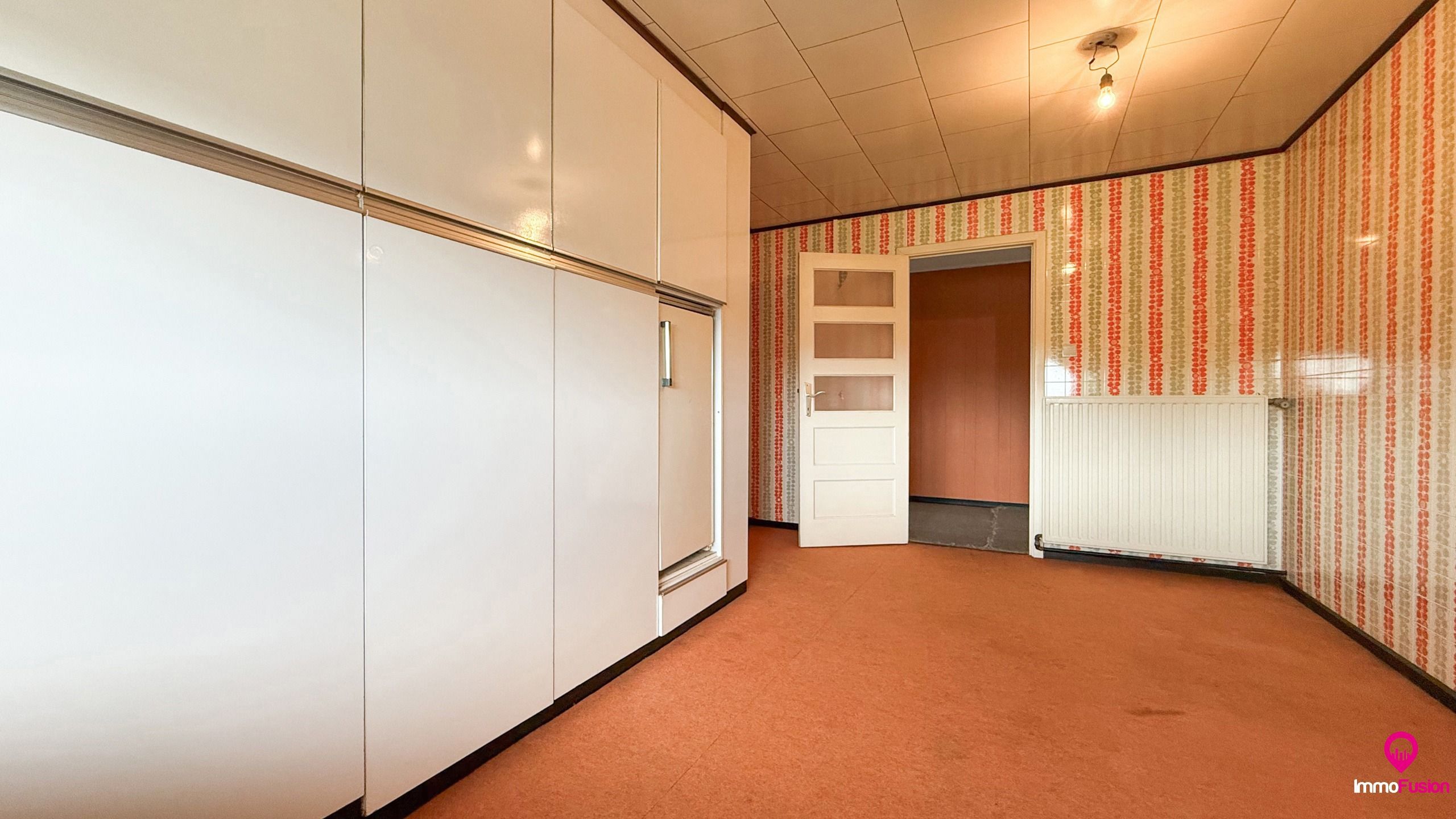 Instapklare, ruime woning met 6 slpks en enorme tuin op 26a! foto 29