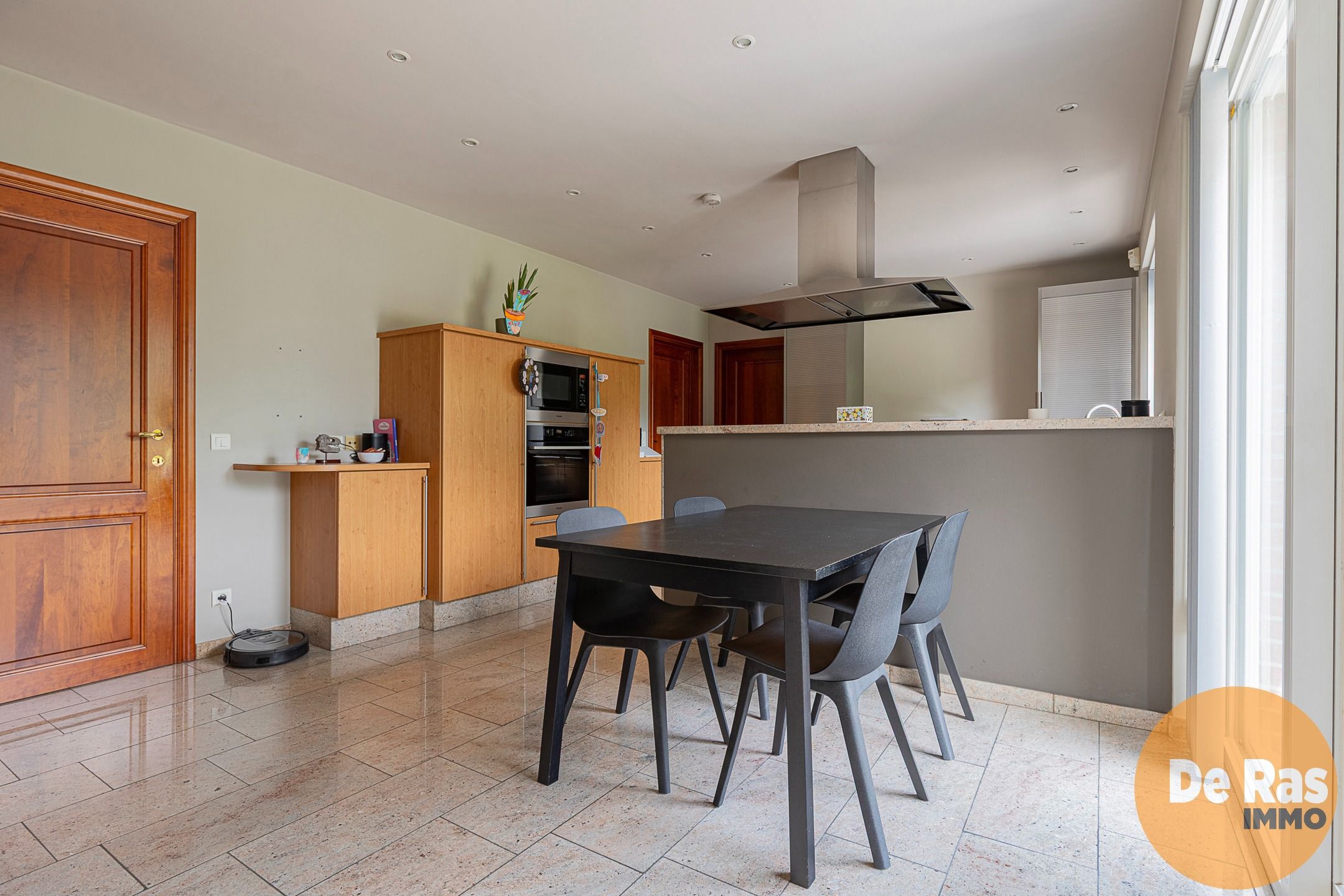 ERONDEGEM -  Prachtige villa in rustige straat nabij E40  foto 12