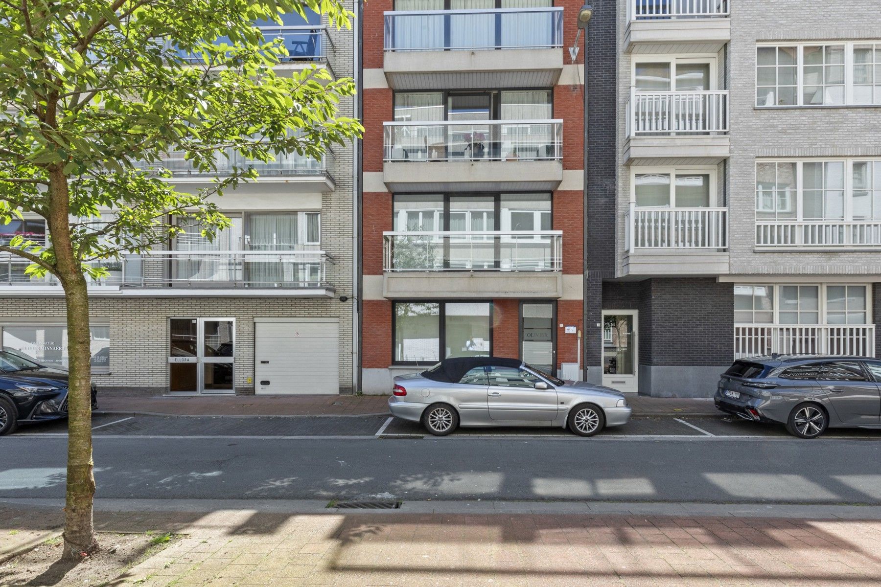 Gerenoveerd gelijkvloersappartement in hartje Knokke foto 19