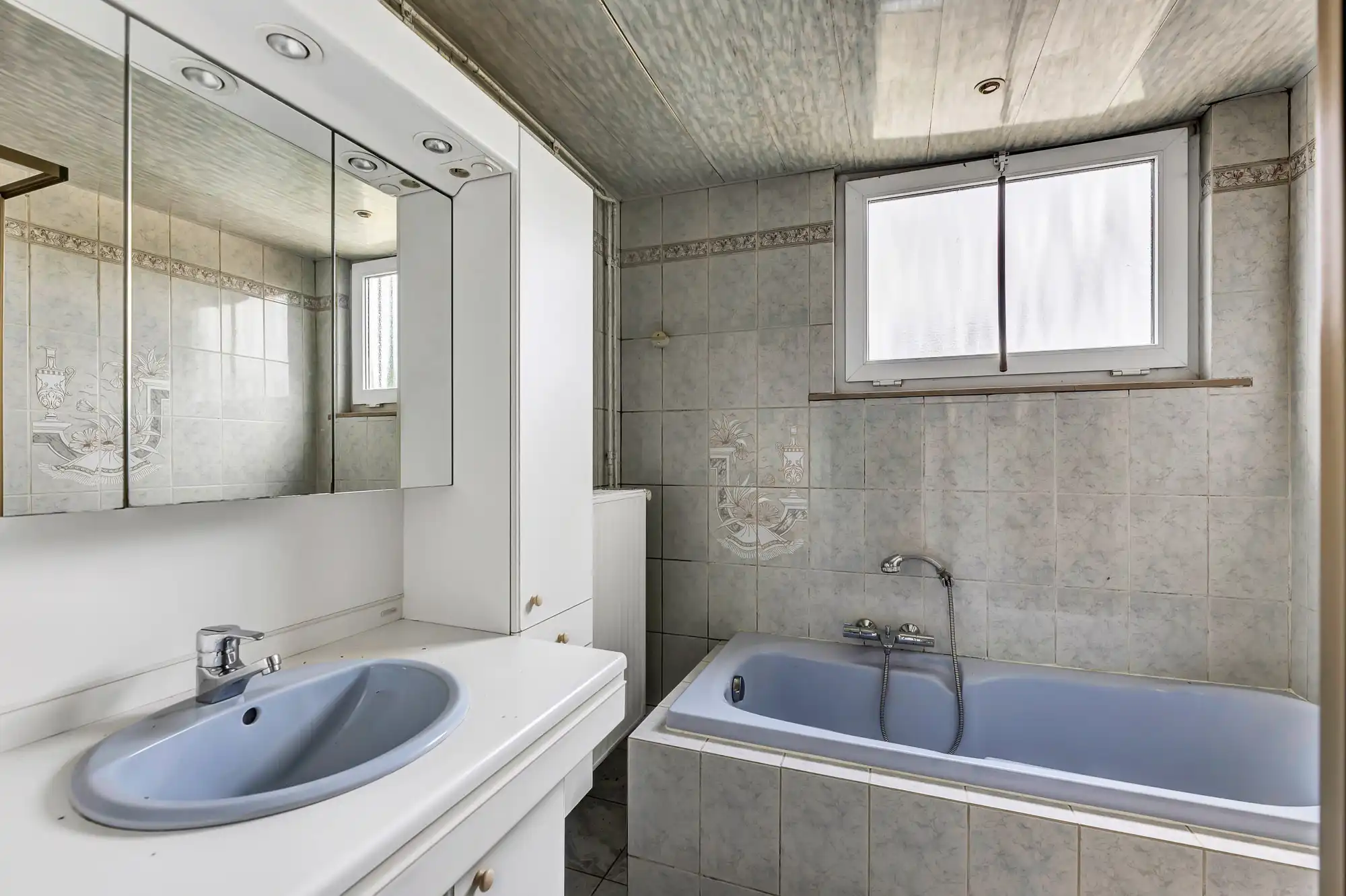 Te renoveren woning op 6a27ca in Denderwindeke foto 12