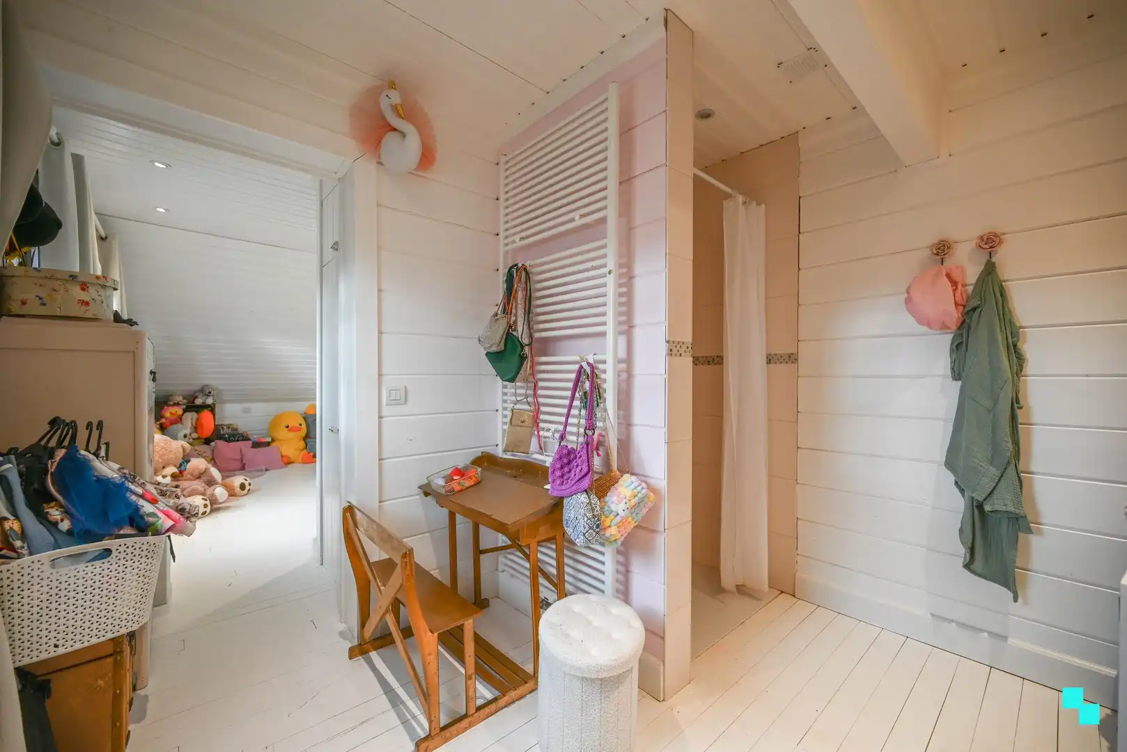 Kwalitatieve villa met zwembad foto 28