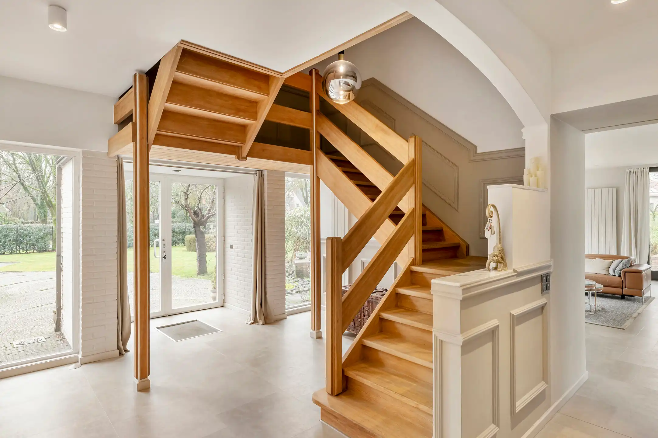 Exclusieve villa met panoramisch uitzicht  foto 4