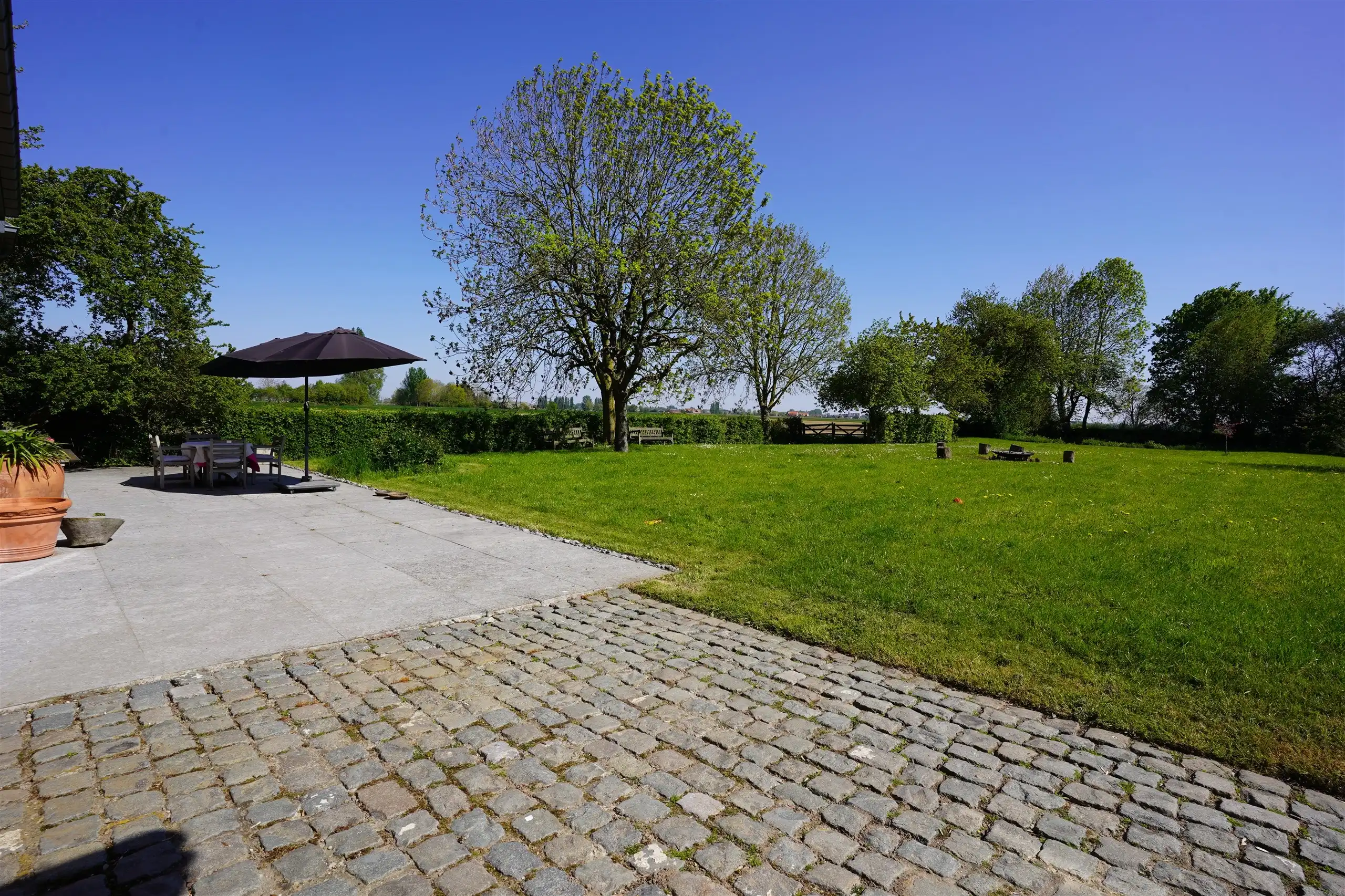 Opmerkelijk, gerestaureerde u- vormige hoeve  op 8.069 m² foto 7