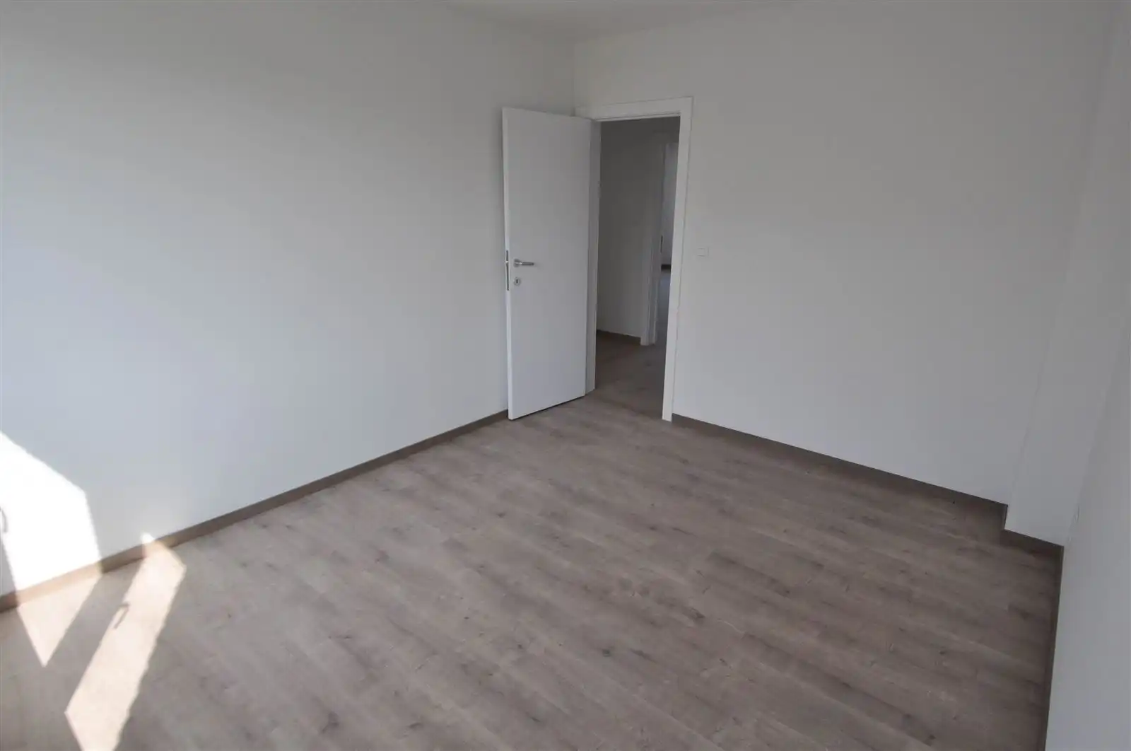Appartement op de 2de verdieping met 2 slaapkamers foto 10