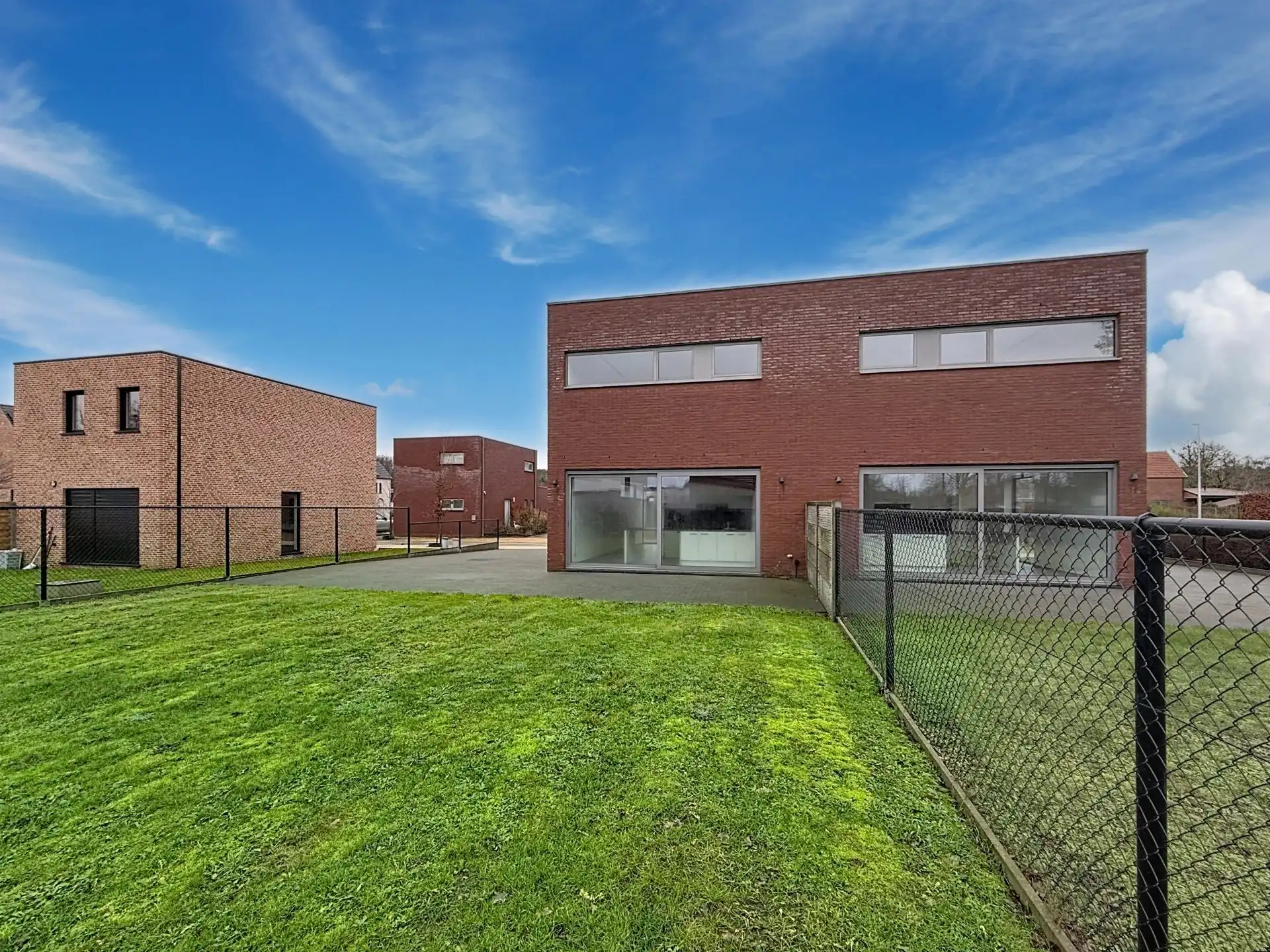 Energiezuinige woning met 3 slaapkamers en tuin. foto 23