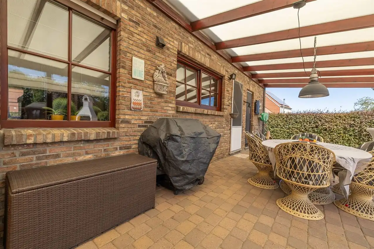 Verzorgde landelijke woning met 3slk op boogscheut E314 foto 47
