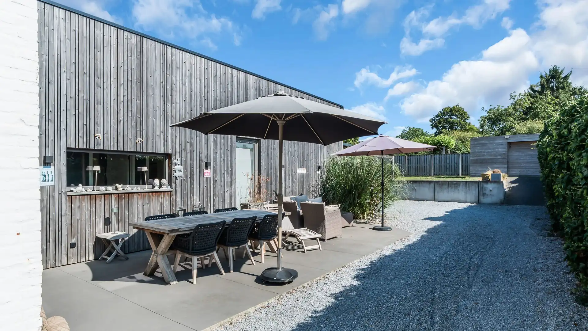 Instapklare en gerenoveerde woning met 3 slpkrs te As foto 23