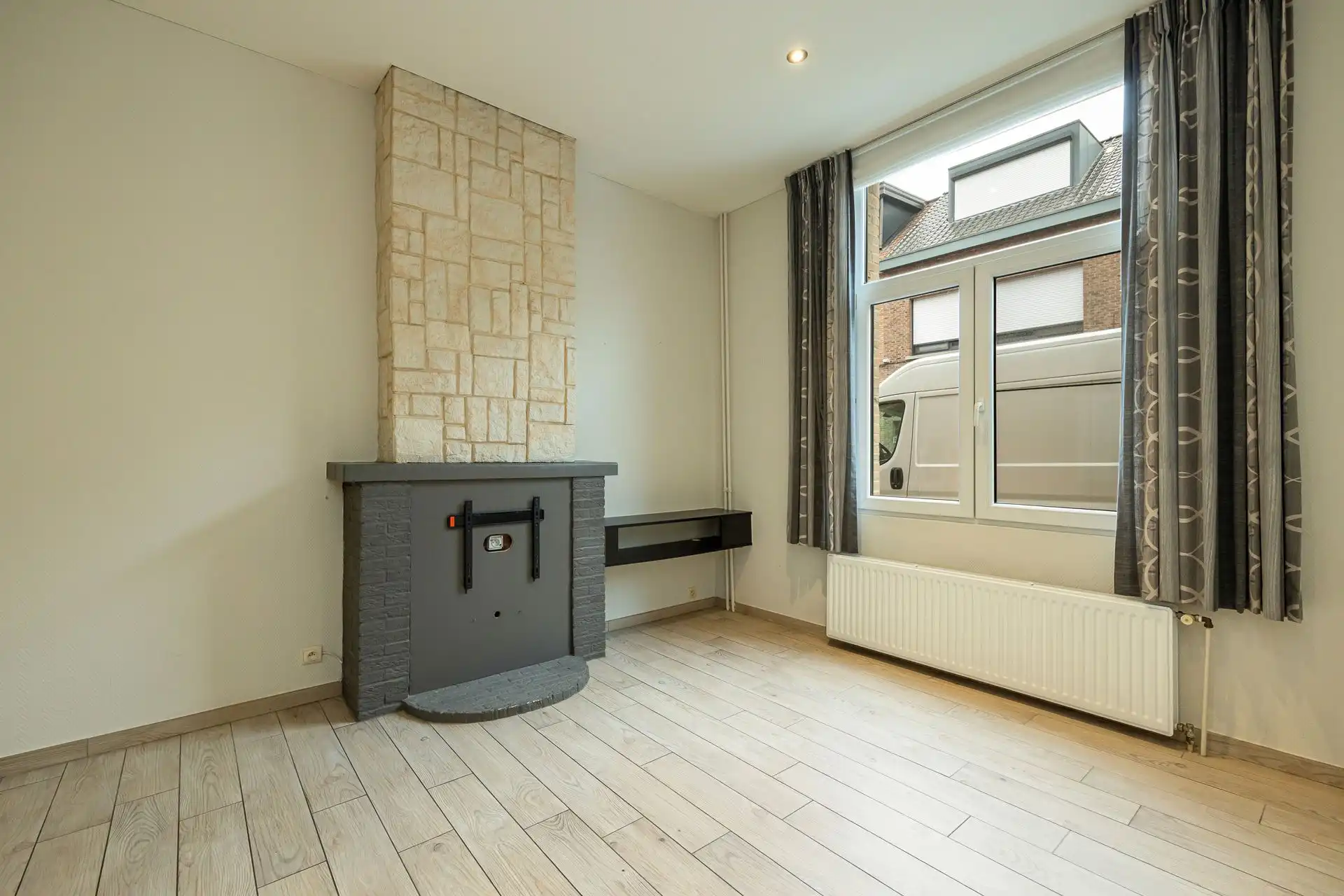 Instapklare gezinswoning in groene omgeving foto 4