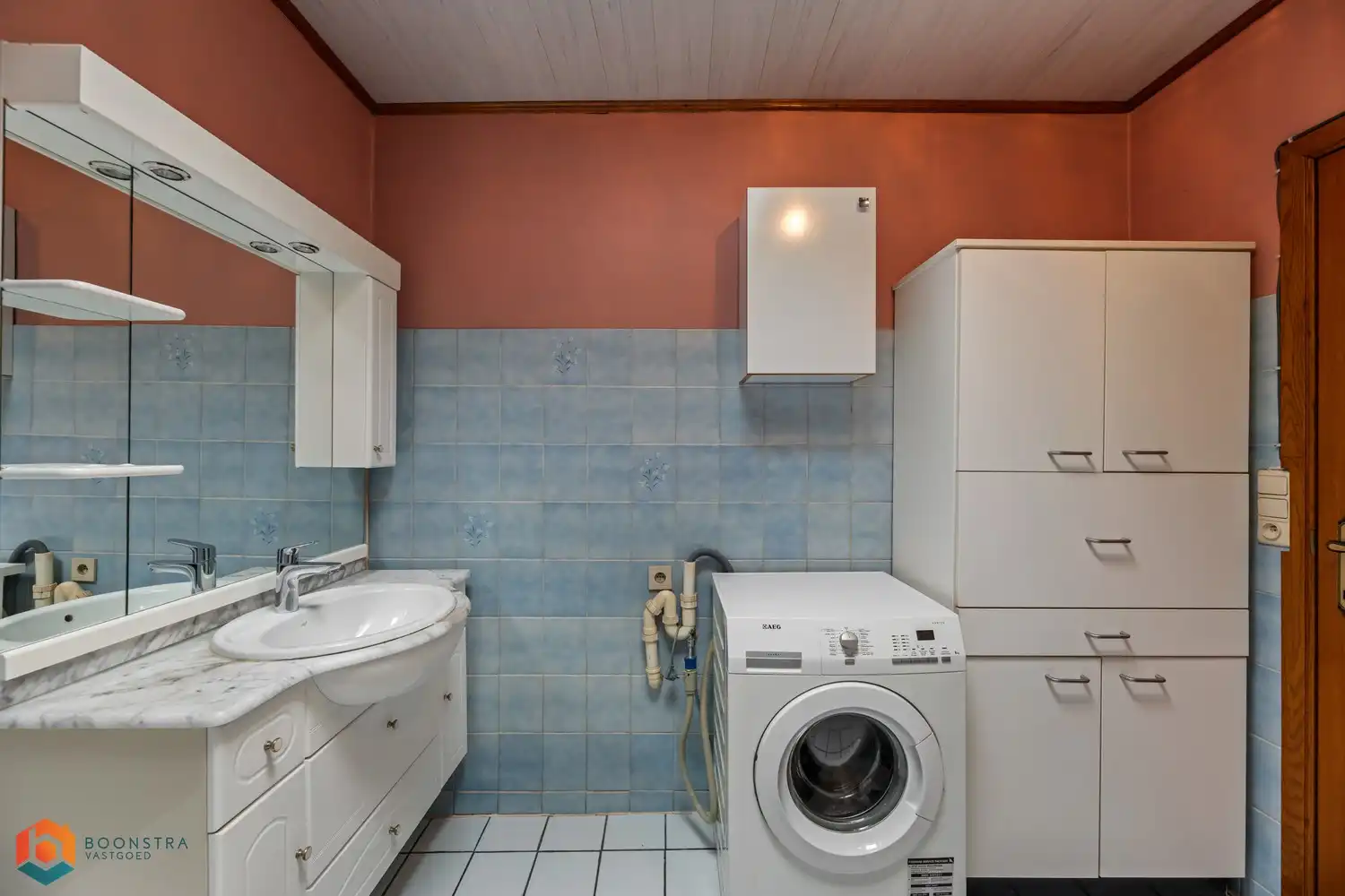 Knusse starterswoning met 2 slpkrs te Mechelen foto 13