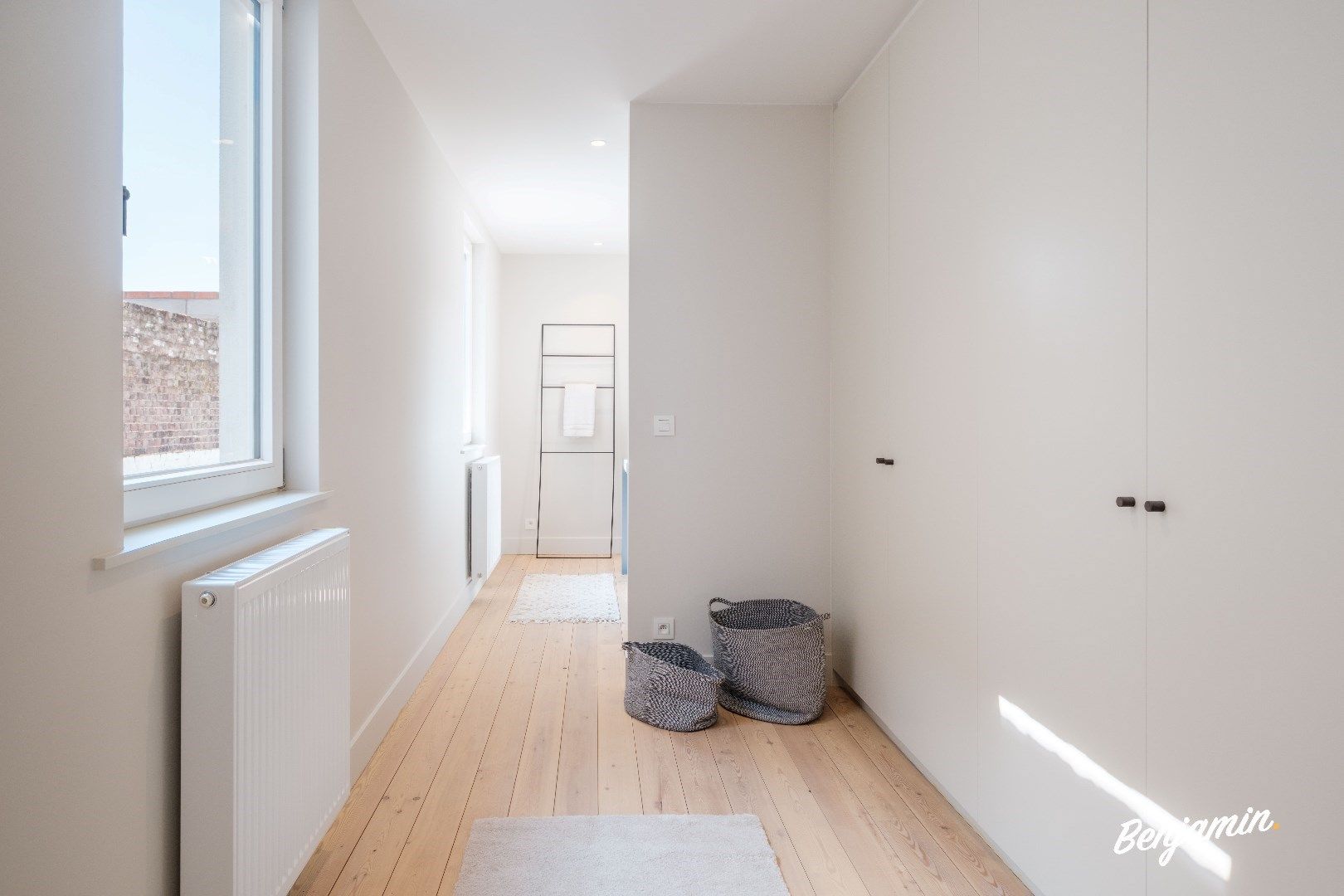 Prachtig gerenoveerd herenhuis op steenworp van Plein Kortrijk foto 19