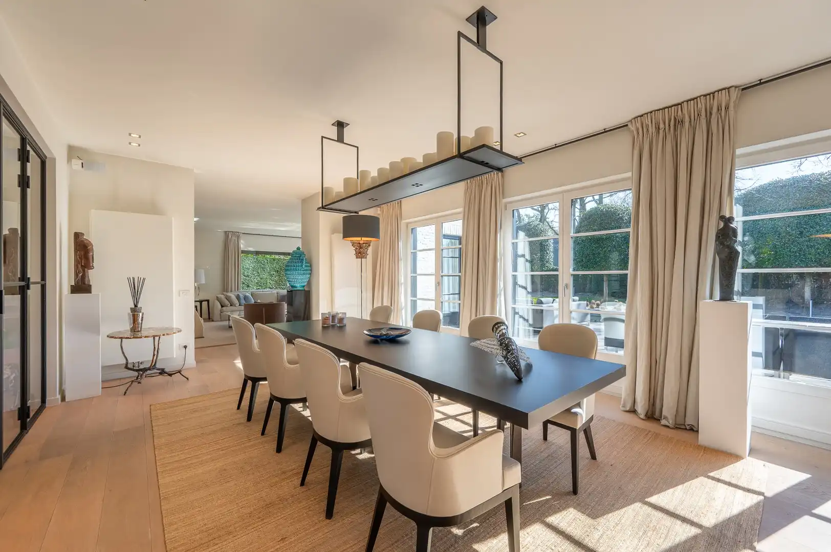 Prachtige luxueuze villa met zwembad op een topligging in het Zoute. foto 6