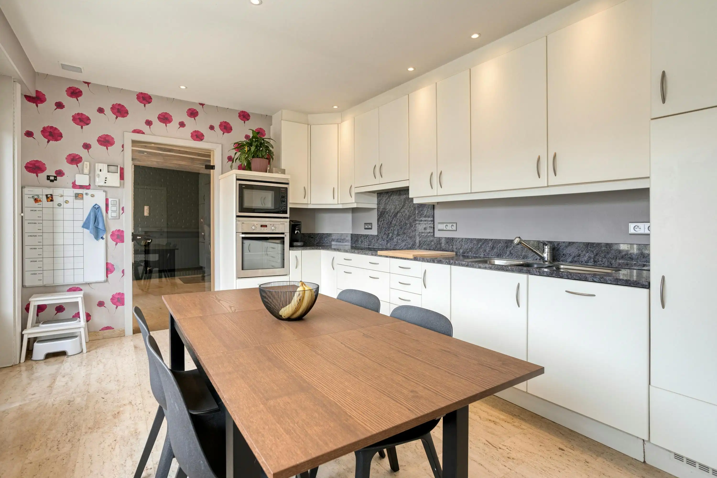 Uitzonderlijk ruime woning (307m²) te koop in centrum Zillebeke foto 15