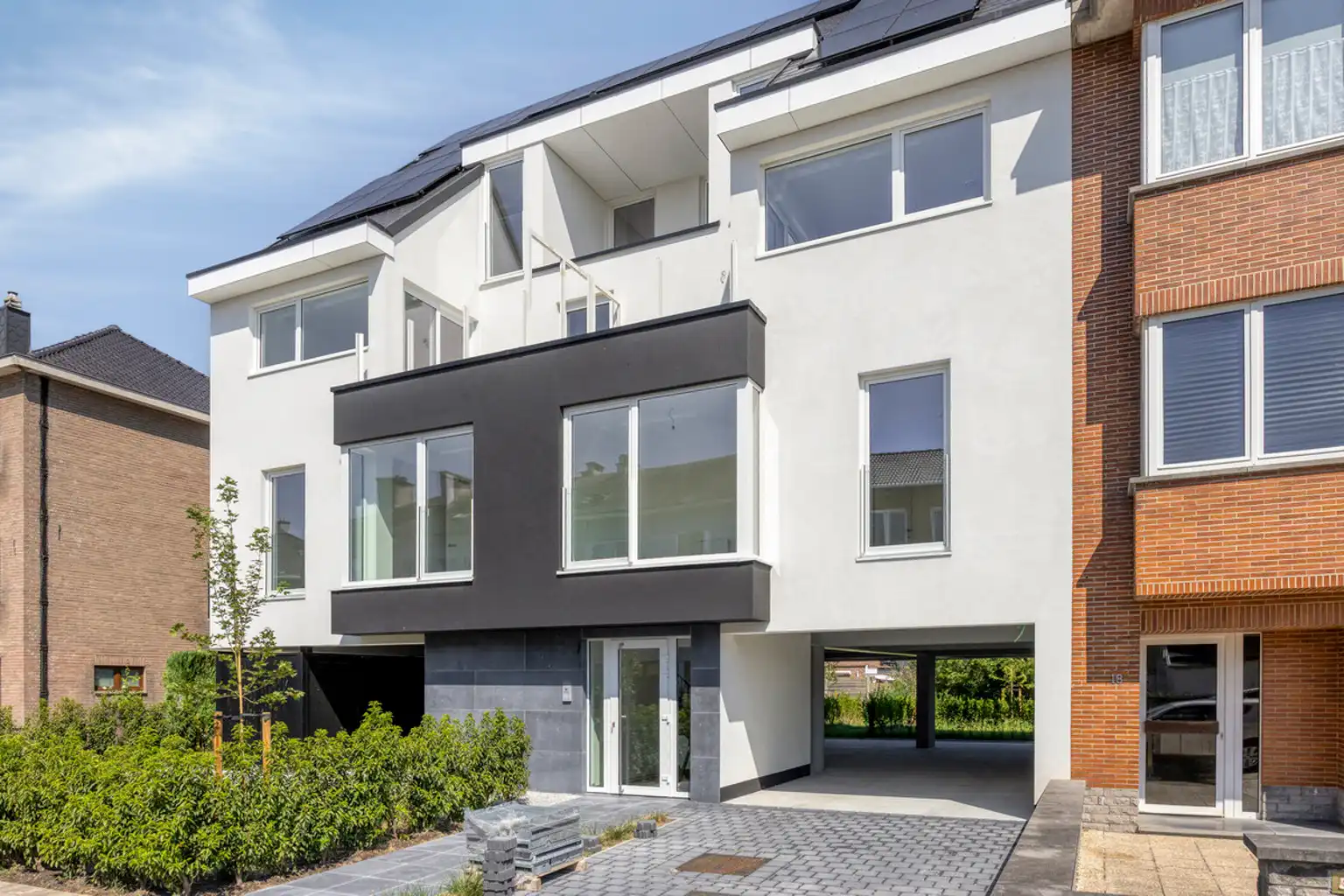 Energiezuinig nieuwbouwappartement 2 slaapkamers en terras foto {{pictureIndex}}