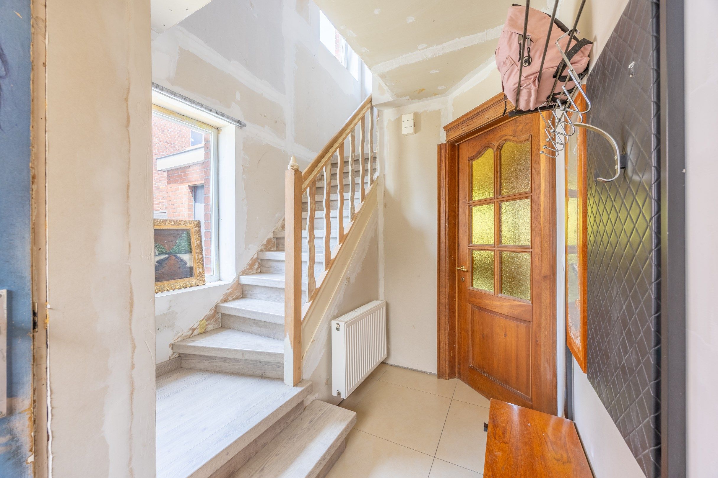 Verder te renoveren halfopen woning met uitweg.  foto 8
