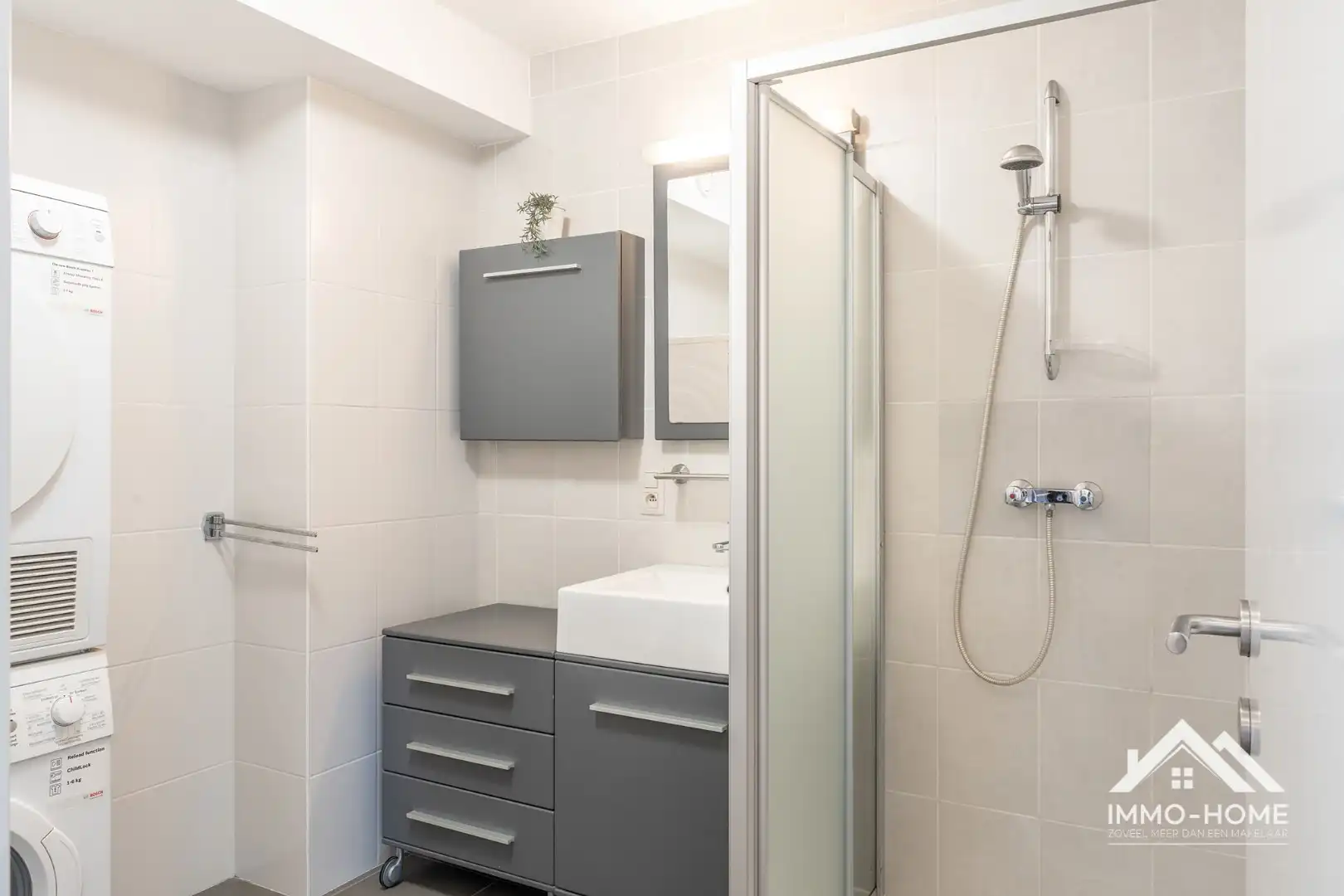 Modern instapklaar appartement op een topligging! foto 13