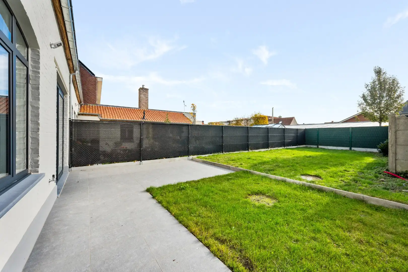 GERENOVEERDE WONING MET 3 SLPKS EN TUIN foto 18