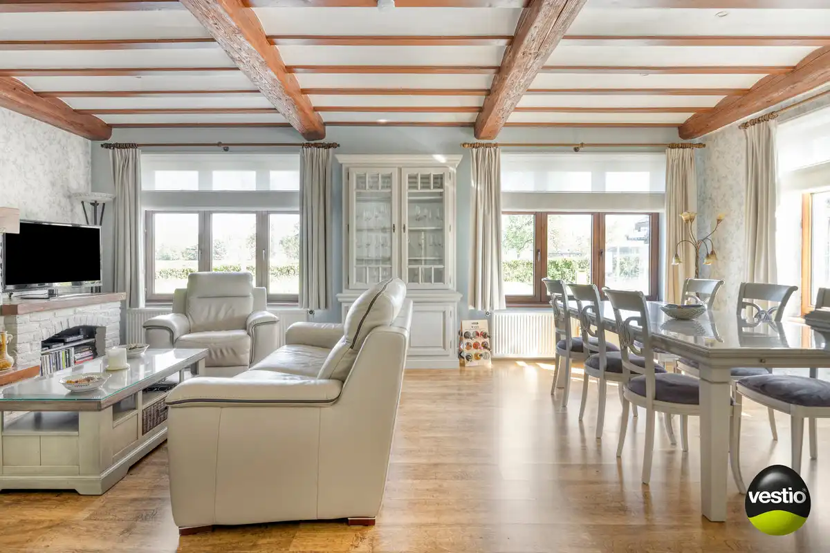 RUIME INSTAPKLARE GEZINSWONING OP 4A37CA TE MOELINGEN. foto 5