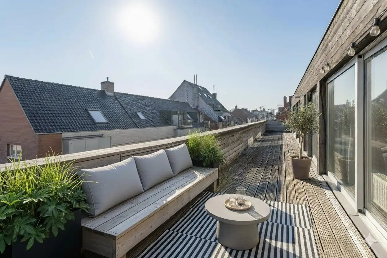 Zeer ruim dakappartement van 279 m² te koop in Roeselare foto 9