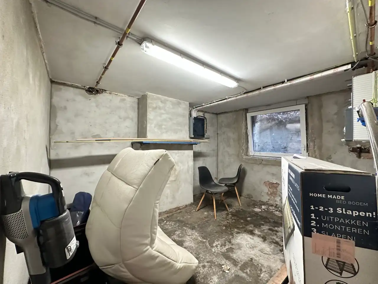 Charmante, instapklare rijwoning met stadstuin foto 18